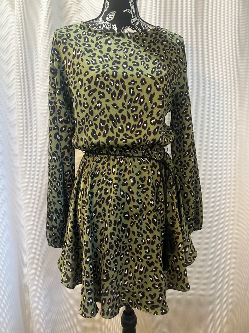 Glam Olive Green Leopard Print Long Sleeve Satin Skater Dress Women’s S